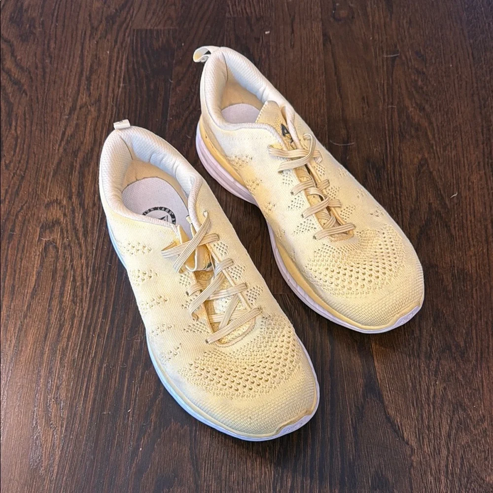 APL Light Yellow Knit Lace-Up Women’s Sneakers